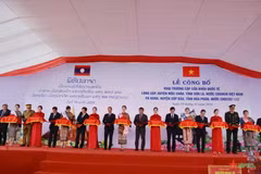 En el acto inaugural. (Fuente: VNA)