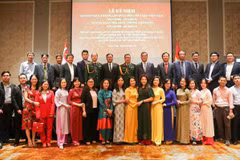 La Embajada de Vietnam en Singapur celebra ceremonia para conmemorar el 80 aniversario del Ejército Popular de la nación indochina (Fuente: VNA)