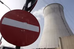 Cooperan Camboya y Rusia en ciencias nucleares