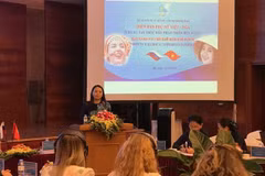 Efectúan en Hanoi Foro de Mujeres Vietnam–Rusia