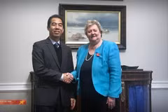 Estrecha Vietnam coordinaciones con Reino Unido en investigaciones sobre tragedia de Essex