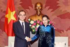 Aboga presidenta del Parlamento de Vietnam por mayor cooperación con Fiscalía Suprema de Corea del Sur