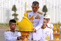 Maha Vajiralongkorn se corona rey de Tailandia