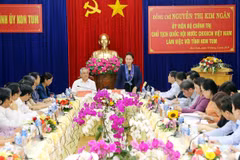 Insta presidenta del Parlamento de Vietnam a Kon Tum a impulsar agricultura de alta tecnología 