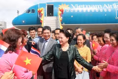 Presidenta del Parlamento vietnamita visita provincia tailandesa de Udon Thani 