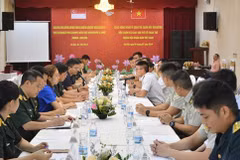 Intercambian experiencias jóvenes oficiales de Vietnam y Singapur