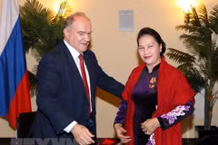 Se reúne máxima legisladora de Vietnam con líderes comunistas rusos