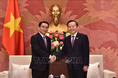 Estudian parlamentos de Vietnam y Laos medidas para estrechar lazos bilaterales