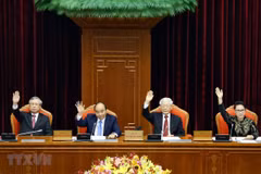 Clausuran décimo pleno del Comité Central del Partido Comunista de Vietnam