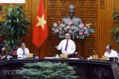 Insta primer ministro de Vietnam a la Televisión Nacional a contribuir más al desarrollo del país