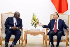 Premier de Vietnam apoya el impulso de los vínculos comerciales con Nigeria 