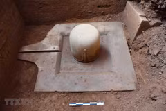Descubren estatua linga-yoni más grande de Vietnam