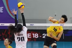 Nguyen Thi Bich Tuyen (camiseta amarilla) tuvo un desempeño excelente ante el equipo de Kazajstán (Fuente: AVC)