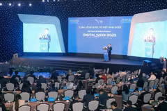 En la inauguración de la Semana Digital Internacional de Vietnam 2023 (Fuente: VNA) 