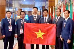El equipo vietnamita que participan en la 36 Olimpiada Internacional de Informática (IOI 2024) (Fuente: VNA)