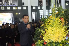 [Fotos] Delegación de Agencia Vietnamita de Noticias rinde tributo al presidente vietnamita Tran Dai Quang