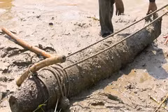 Desactivan bomba de 230 kilogramos remanente de la guerra en Vietnam