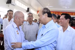 Proponen destinar casi 21 millones de dólares a personas con méritos revolucionarios en Vietnam 