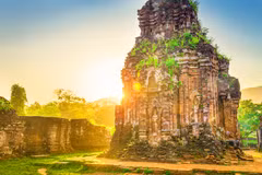 Aceleran la restauración de torres en santuario patrimonial vietnamita de My Son