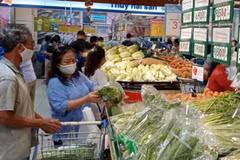 Ciudad Ho Chi Minh permite la reapertura de algunas actividades esenciales