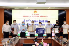 Vietnam recauda fondo millonario para adquisición de vacunas contra COVID-19