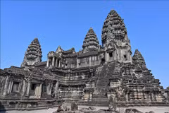 Camboya implementa proyecto para reducir desechos plásticos en Siem Reap