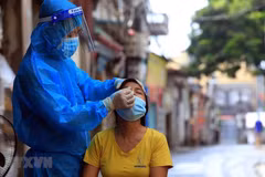 Lucha contra el COVID-19 en Vietnam: Adaptarse, flexibilizar y evitar negligencia
