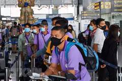 Tailandia y Camboya discuten soluciones para permitir regreso al trabajo de empleados migrantes