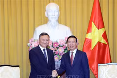 Presidente vietnamita recibe al fiscal general de Mongolia