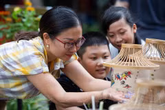 Linternas que representan la belleza de la cultura vietnamita