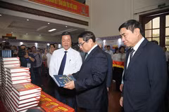 Libro sobre el General Vo Nguyen Giap se publica en cinco idiomas