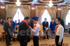 Jóvenes vietnamitas y laosianos contribuirán al fomento de amistad bilateral