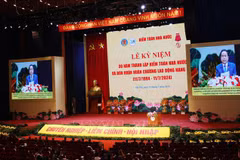 El presidente de la Asamblea Nacional de Vietnam, Tran Thanh Man, habla en el evento. (Fuente: VNA)
