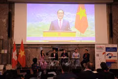 El Foro Económico Vietnam-Suiza (SVEF) se efectuó tanto in situ como en formato virtual (Foto: VNA)