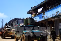 Filipinas anuncia liberación de todos los rehenes en Marawi