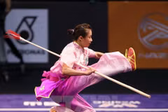 Wushuista Duong Thuy Vi gana primera presea dorada para Vietnam en Campeonato Internacional