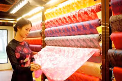 Festival de Seda y Brocado Vietnam- Asia honra cultura tradicional