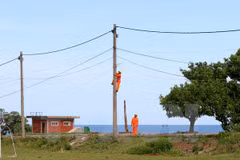 Transfieren a Quang Tri gestión de sistema de electricidad de Con Co