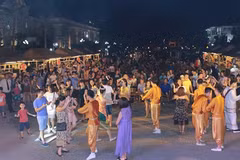 Efectúan en polo turístico vietnamita Festival Cultural de India 