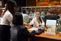 Vietnam estimula transacciones sin efectivo