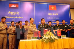 Vietnam y Camboya por elevar intercambio comercial a cinco mil millones de dólares