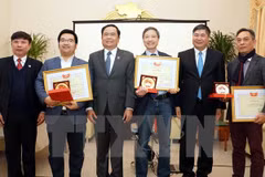Reiteran apoyo a inversiones de vietnamitas radicados en ultramar 