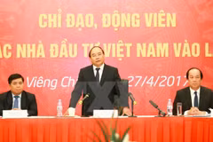 Primer ministro de Vietnam prosigue actividades en Laos
