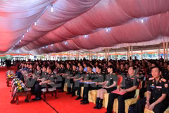 Vietnam ofrece capacitación a oficiales del ejército laosiano 