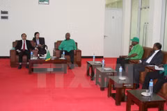Partido gobernante de Tanzania aspira a aprender experiencias de renovación de Vietnam