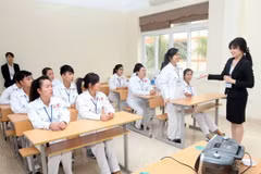 Vietnam busca mejorar la calidad de sus trabajadores en el extranjero