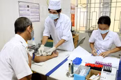 Quang Ninh financiará comisión de seguro médico para hogares pobres