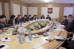 Parlamentos de Vietnam y Rusia impulsan relaciones multifacéticas