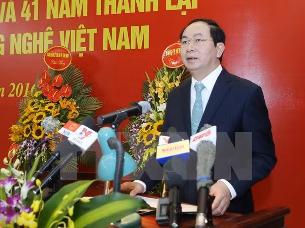 Presidente de Vietnam recibe a delegación empresarial internacional ảnh 1