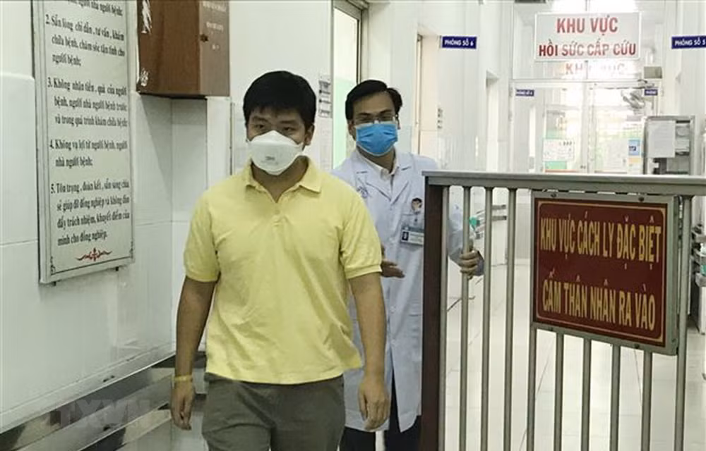 Recibe alta médica en Vietnam otro paciente infectado con el coronavirus ảnh 1